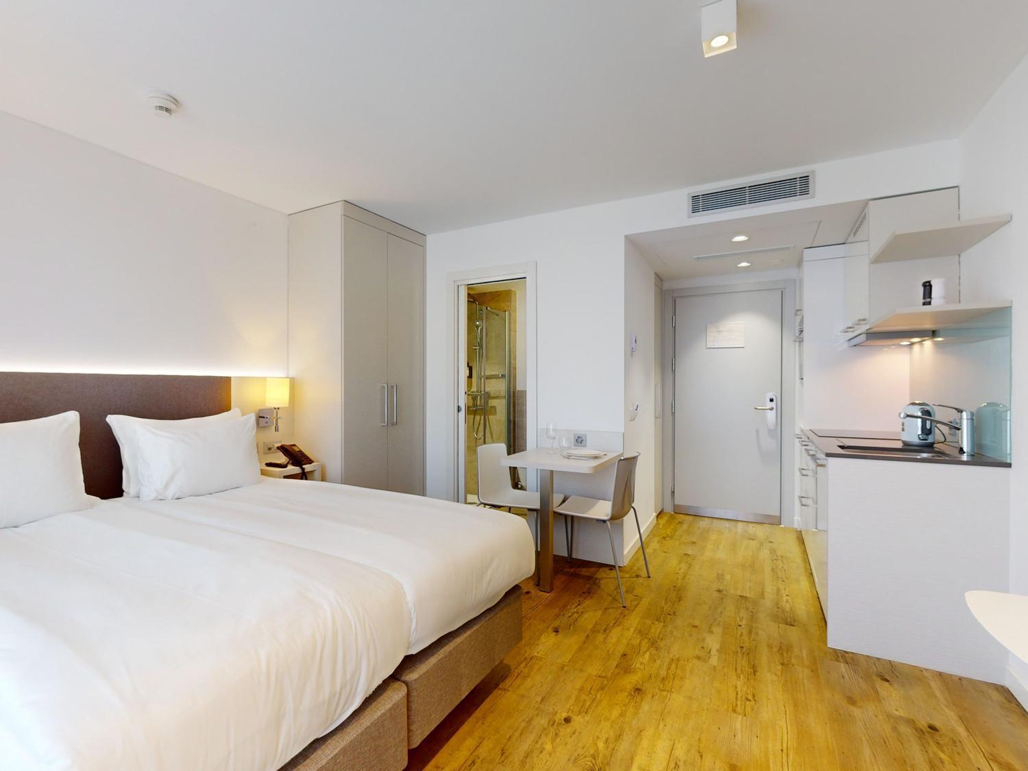 Nonanteneuf Appart Hotel Vevey - Contactless Check-In Kamer foto